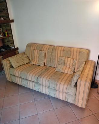 Divano letto matrimoniale 
