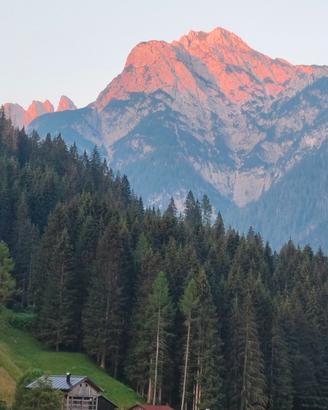 Scappa dal caldo Ferragpsto nel cuore del dolomiti
