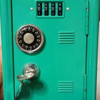 Salvadanaio a cassaforte 