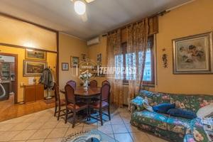 Villetta bifamiliare, via Montello 11 Cisliano