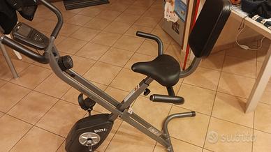 Cyclette pieghevole con display digitale velocità