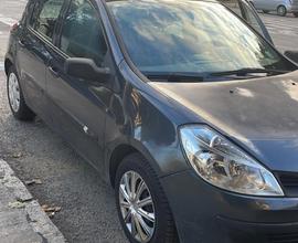 Renault clio 2006 diesel