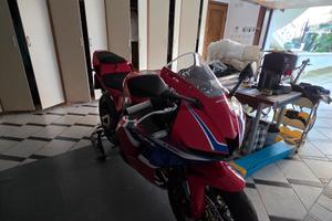 honda cbr 600 rr 