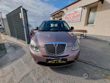 Lancia Ypsilon 1.3 MJT 75 CV Diva