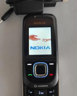 Cellulari: Nokia 3600, Emporia Flip F210e