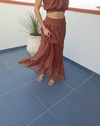 Completo top e gonna in pizzo