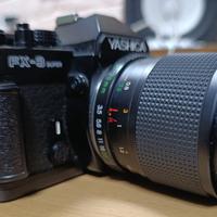 macchina fotografica YASHICA ,ZOOM 35/70,BORSELLO