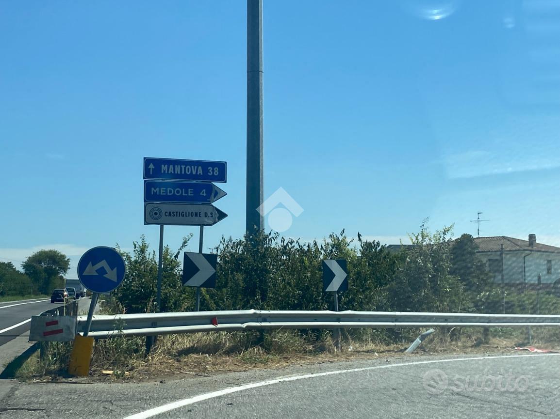 TERRENO A CASTIGLIONE DELLE STIVIERE - Vista 3