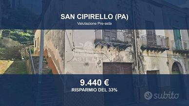 Immobile in asta di 367 m² con più di 5 locali a S