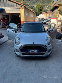 Mini Cooper D (2014)