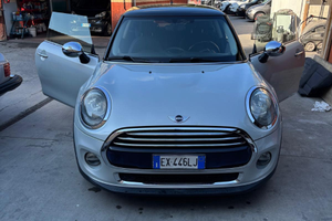 Mini Cooper D (2014)