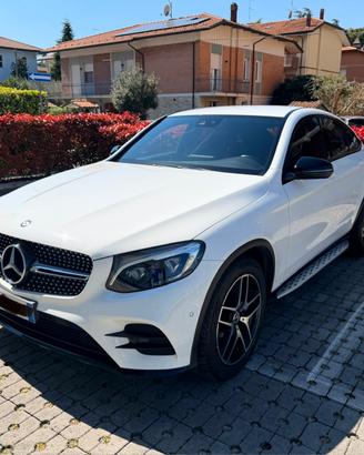 Mercedes-Benz GLC 220 d 4MATIC Coupé AMG Line  !!