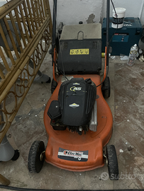 Tagliaerba oleomac a benzina