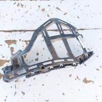 5C5807393D STAFFA SUPPORTO PARAURTI POST SX VOLKSW