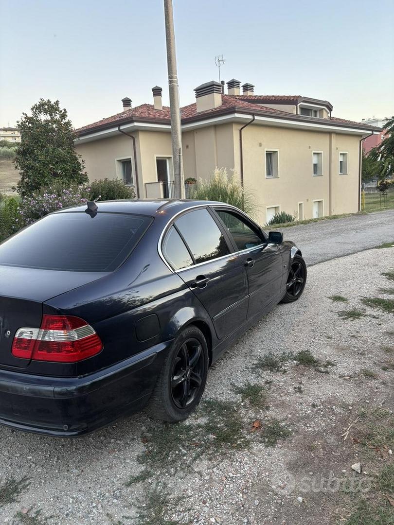 BMW E46 325I 2000 photo 3