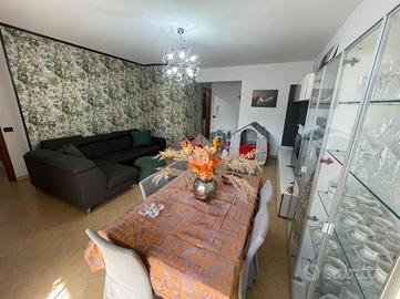 4 LOCALI A LAMEZIA TERME
