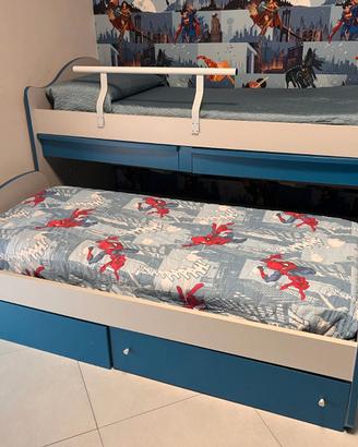Letto a castello con letto estraibile