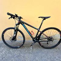 Rocky Mountain carbonio