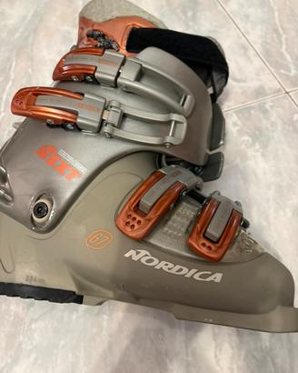 Scarponi da sci Nordica