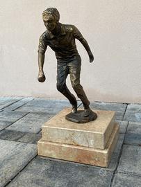 Statua Bronzo Giocatore Bocce Basamento Marmo