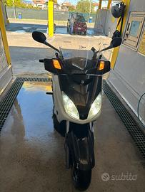 XMAX 250 2009