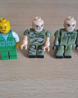 5 personaggi omini LEGO city e militari