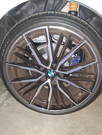 cerchio BMW serie 1 F40 leggermente graffiato