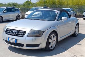 AUDI TT Roadster 1.8t 150cv