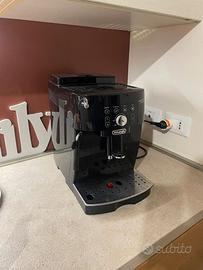 Macchina da caffè automatica Magnifica S smart