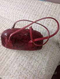 borsa in pelle bordeaux manici e tracolla