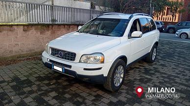Volvo XC90 D5 AWD Geartronic Executive 7 posti/gan