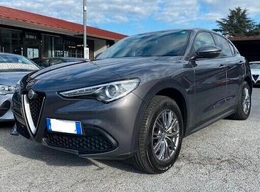 Alfa Stelvio 2.2 Turbodiesel 180 CV AT8 Executive