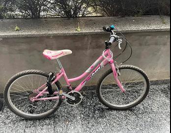 Mountain bike 24’ ZMR ragazza (8-10 anni)