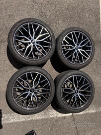 Cerchi Fondmetal con gomme Pirelli 255/40R19 100Y