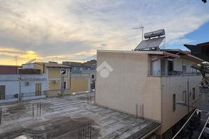 CASA SEMINDIPENDENTE A BOTRICELLO