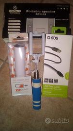 Casse portatili-selfie stick-power bank-cavo dati