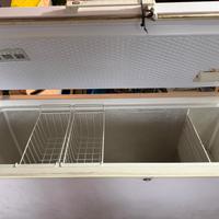 Freezer congelatore grande