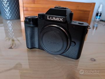 Panasonic Lumix G100 Micro 4/3 corpo come nuova!