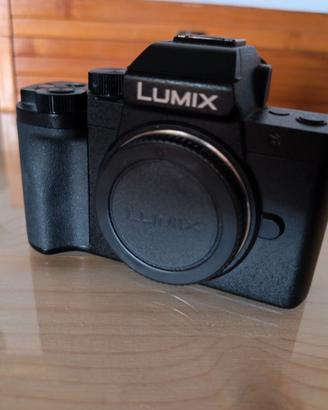 Panasonic Lumix G100 Micro 4/3 corpo come nuova!