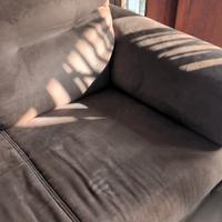 divano scamosciato marrone 3 posti