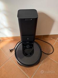 I Robot Roomba i 7 plus con ricambio spazzole e fi