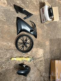 Parti di ricambio yamaha yzf r125 2020