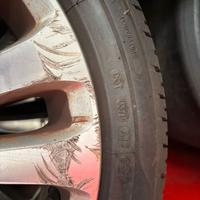 205/50r17  ESTIVE 90% BATTISTRADA CON CERCHI FORD