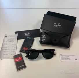Occhiali da sole Ray-Ban neri squadrati unisex