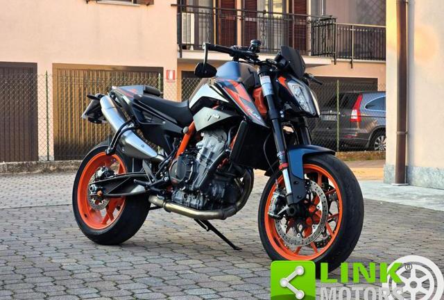 KTM 890 Duke R