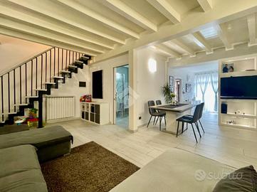 4 LOCALI A VILLA CARCINA