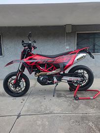 GasGas 700 Sm Supermoto