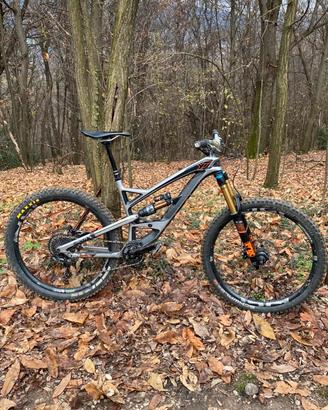 YT industries Capra