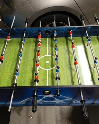 calcio balilla in legno