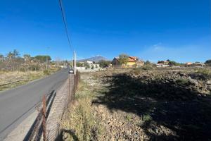 Terreno Esterno Parco Dell'Etna Pedara